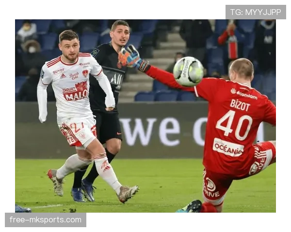 布雷斯特客场状态回暖,逆境中展现顽强斗志 布雷斯特客场状态回暖,逆境中展现顽强斗志