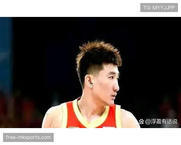 孙铭徽训练完直接冲去夜市撸串，这自律和放纵切换得也太丝滑了